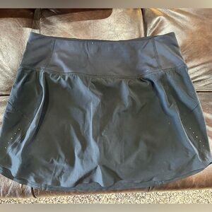 Athleta Run With It Skort Size Small